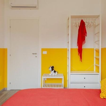 Boutique Apartment Family Чиуси Екстериор снимка