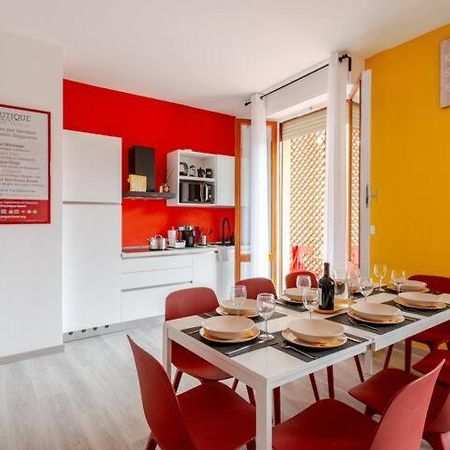 Boutique Apartment Family Чиуси Екстериор снимка