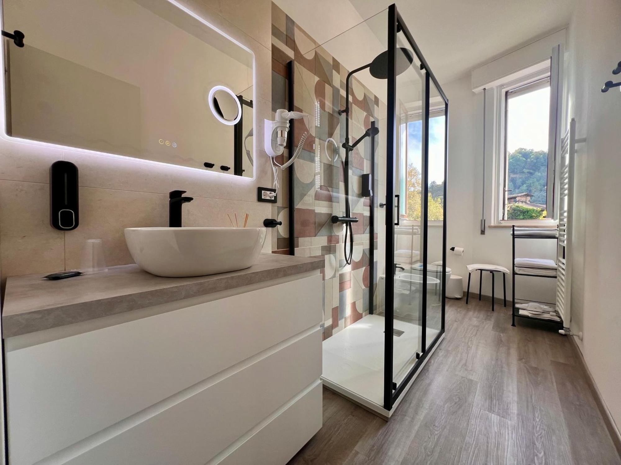Boutique Apartment Family Чиуси Екстериор снимка
