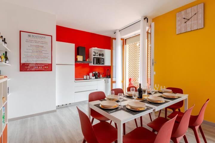 Boutique Apartment Family Чиуси Екстериор снимка